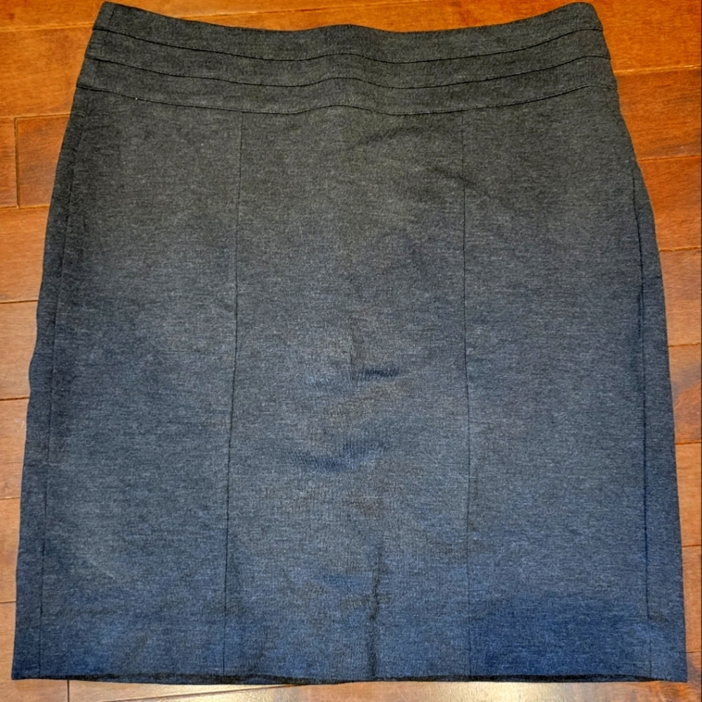 3/$20 CAbi Gray Skirt  Size: 10